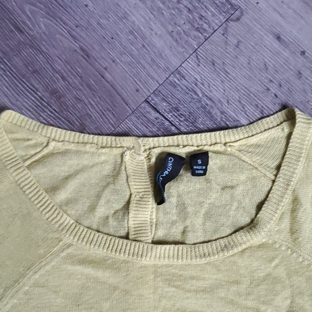 Cynthia Rowley Button Back Top - Picture 2 of 6